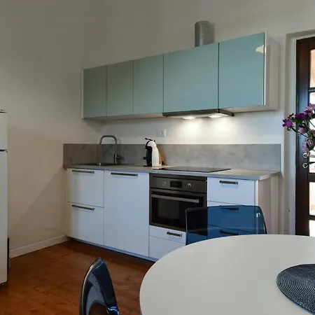 Vakantiehuis Panoramic House On Elba Island With Jacuzzi Portoferraio
